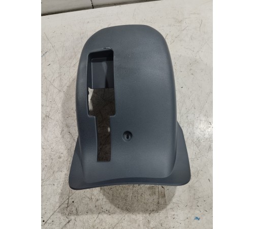 Кожух рулевой колонки нижний