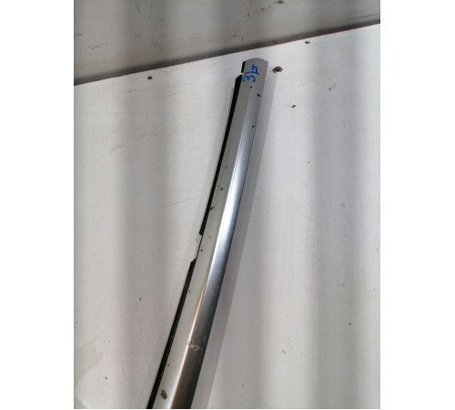 Молдинг двери задний левый