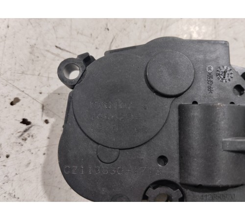 Моторчик привода заслонок отопителя