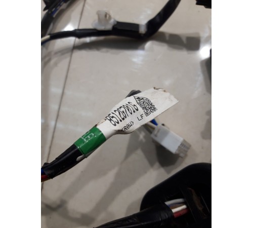 Электропроводка двери (задняя, правая)