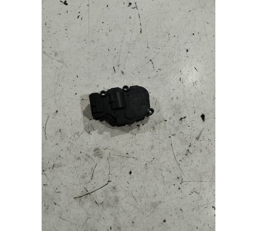 Моторчик привода заслонок отопителя