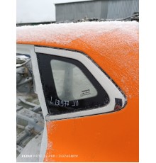 Глухое стекло заднее левое