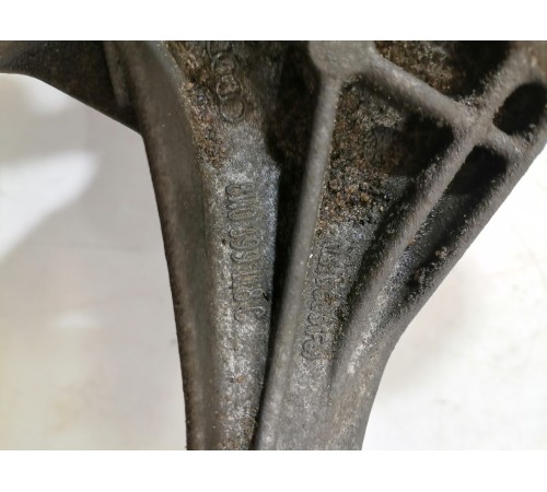 Кронштейн АКПП