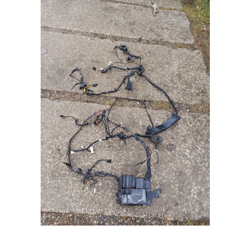 Электропроводка подкапотная с монтажным блоком