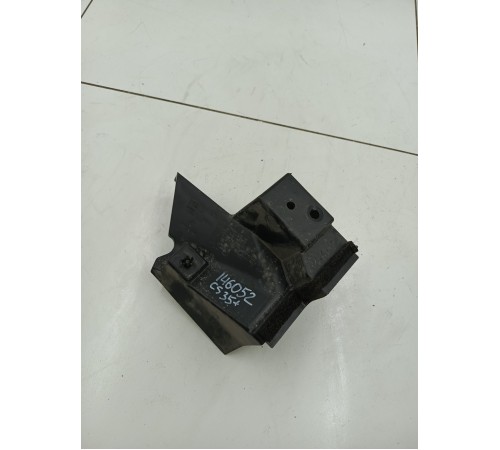 Воздуховод передний правый