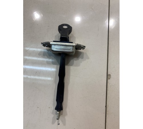 Ограничитель двери (задний, левый)