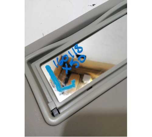 Козырек солнцезащитный левый