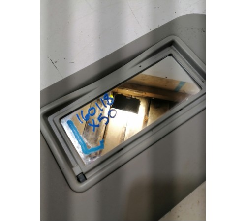 Козырек солнцезащитный левый