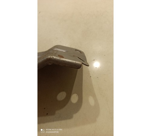 Кронштейн(крепление) приборной панели к полу