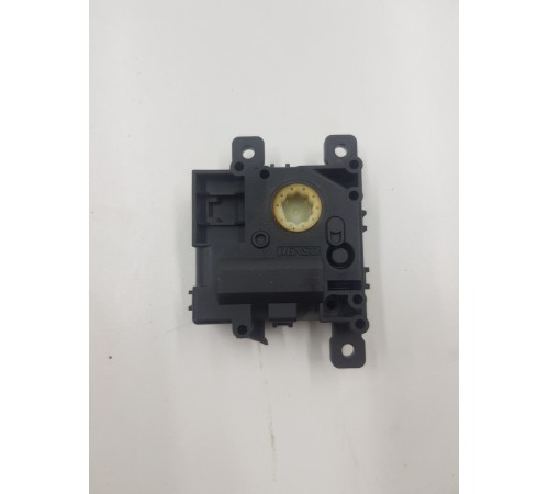 Сервопривод заслонок отопителя