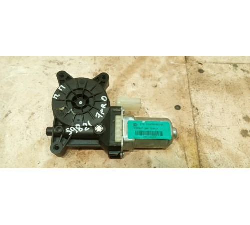 Моторчик стеклоподъемника передний правый