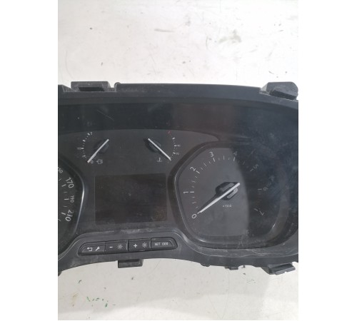 Щиток приборoв