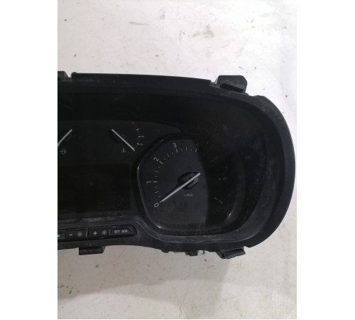 Щиток приборoв