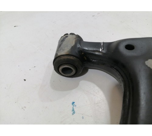 Рычаг подвески передний левый