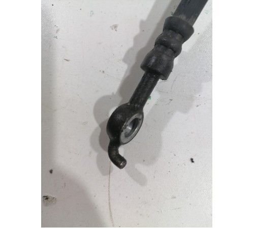 Тормозной шланг передний правый