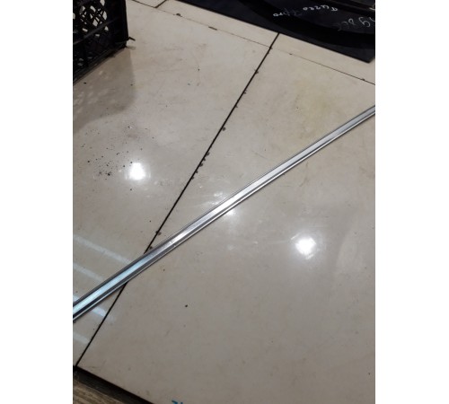 Молдинг двери (задний, правый)