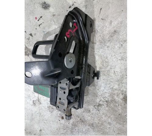 Электропривод заднего сиденья