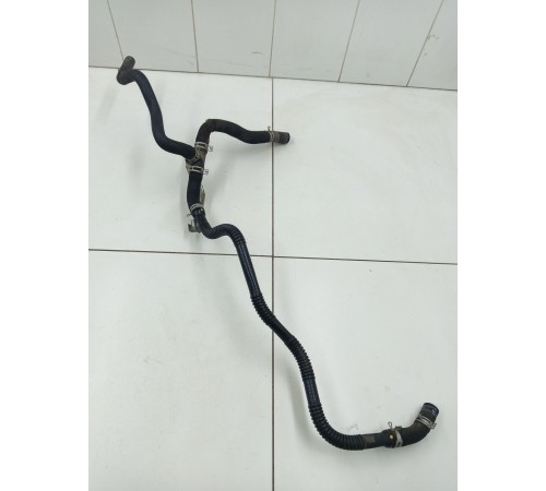 Трубка системы охлаждения