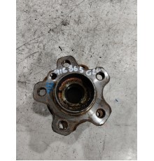 Ступица передняя левая