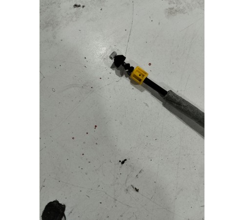 Замок двери (задний левый)