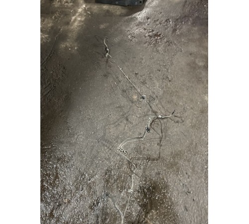 Топливная магистраль / тормозная магистраль