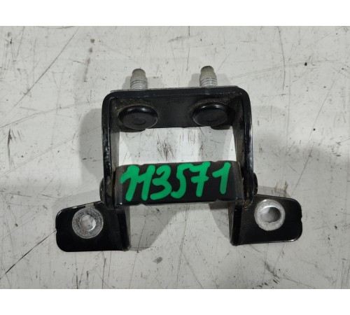 Петля крышки багажника правая