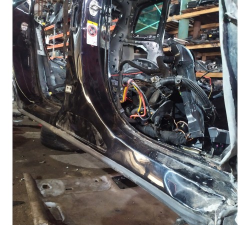 Порог со стойкой(правый)