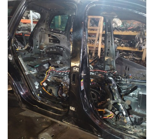 Порог со стойкой(правый)