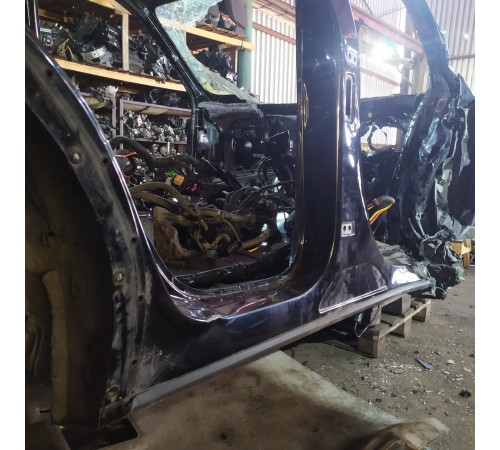 Порог со стойкой(правый)