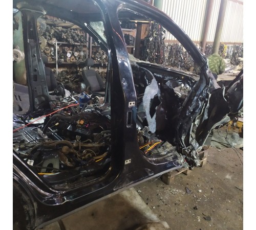 Порог со стойкой(правый)