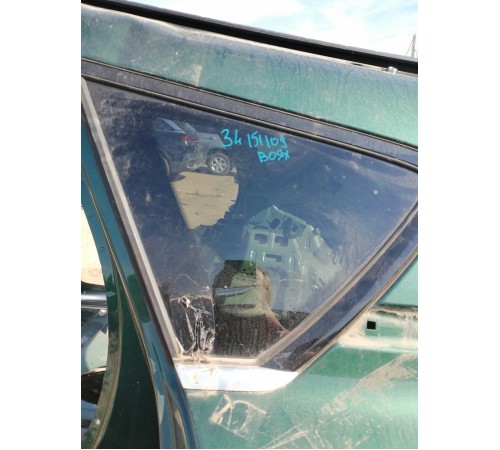 Глухое стекло заднее левое