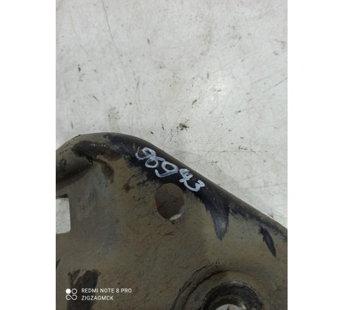 Кронштейн(крепление) кузова