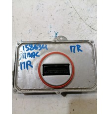 Блок розжига фар правый