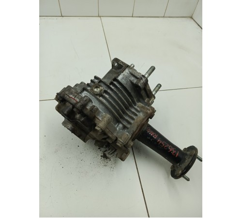 Редуктор передний