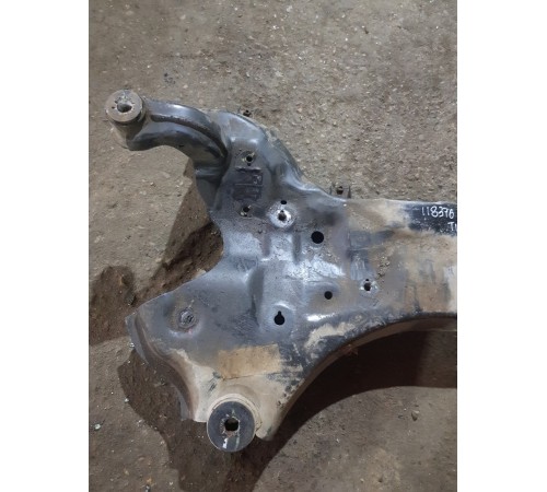 Балка подвески (подрамник) передняя