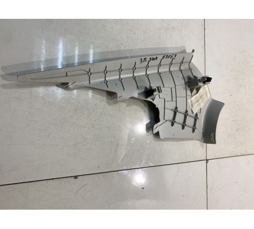 Обшивка стойки (задняя, правая)