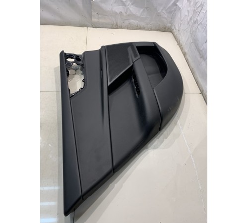 Обшивка двери (задняя, левая)