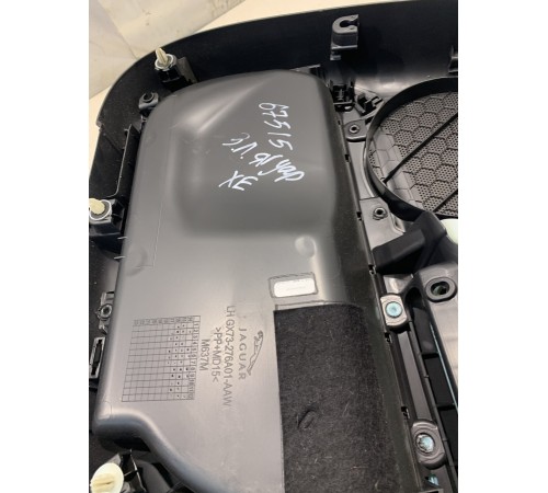 Обшивка двери (задняя, левая)