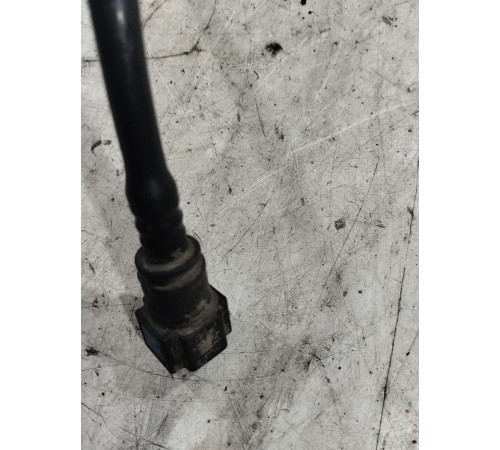 Трубка топливная