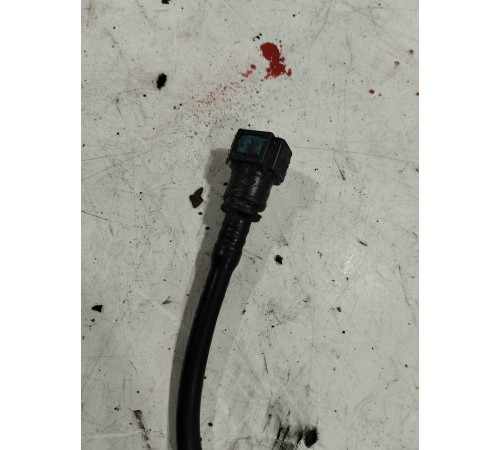 Трубка топливная