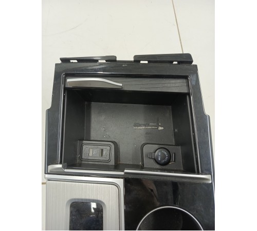 Накладка центральной консоли декоративная