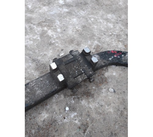 Рессора задняя правая с зажимом