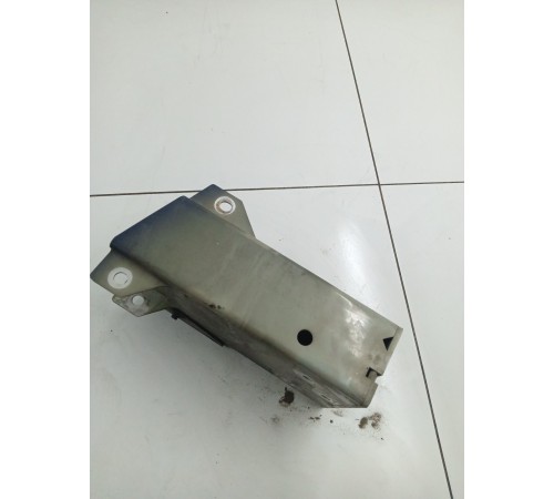 Зона деформации переднего лонжерона