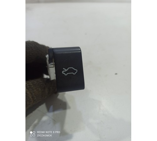 Ручка открывания капота