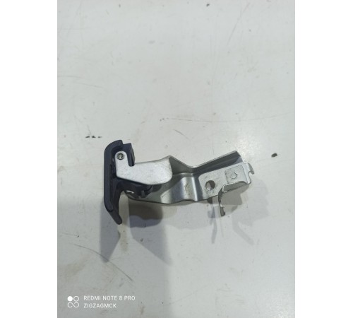 Ручка открывания капота