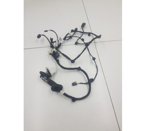 Электропроводка двери задняя левая