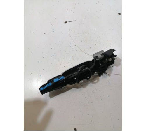 Ручка двери передняя правая наружная