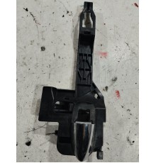 Кронштейн ручки двери передний правый внешний