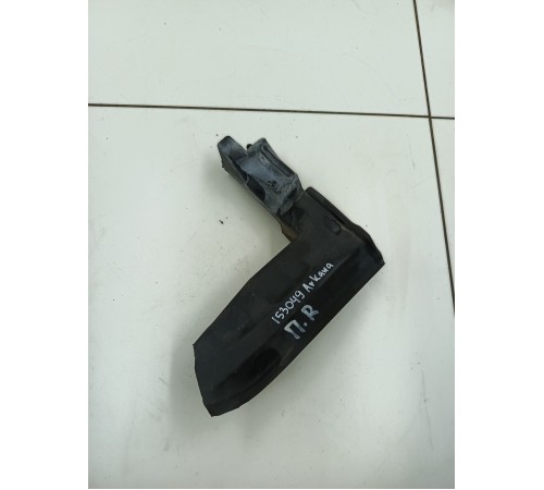 Уплотнитель капота правый