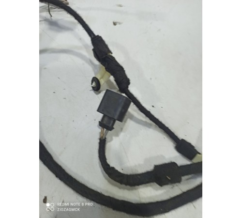 Электропроводка двери (задняя правая)